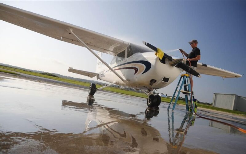 Washing Your Airplane – A Quick and Dirty Guide